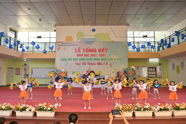 Trường mầm non Thạch Bàn rộn ràng ngày tổng kết – Hân hoan Chào hè 2026- Ảnh 2.