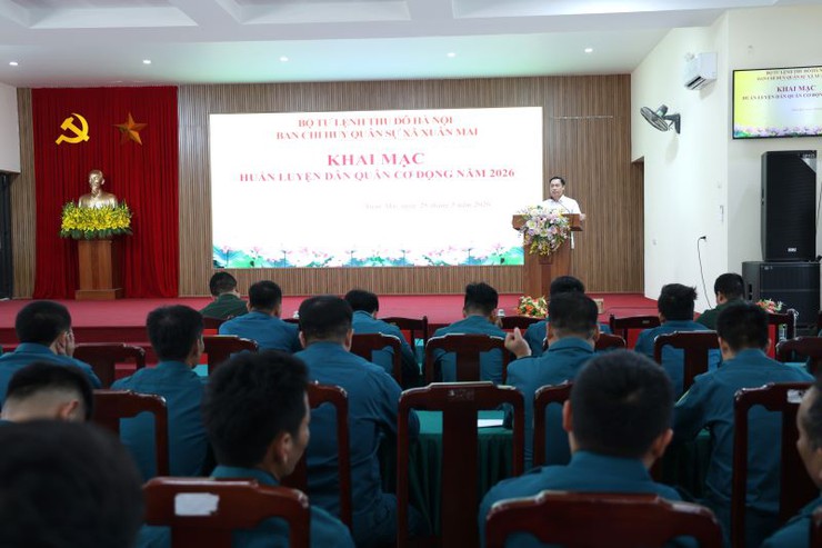 Xuân Mai khai mạc huấn luyện lực lượng dân quân cơ động năm 2026- Ảnh 4.