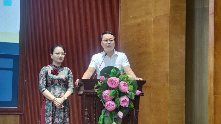 Hội nghị triển khai công tác xử phạt vi phạm hành chính về trật tự đô thị, trật tự an toàn giao thông và vệ sinh môi trường trên địa bàn phường- Ảnh 6.