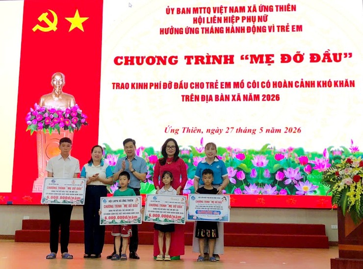 Hội LHPN xã Ứng Thiên tập huấn kỹ năng bảo vệ trẻ em và trao kinh phí đỡ đầu cho trẻ mồ côi năm 2026- Ảnh 3.