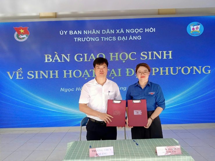 TRƯỜNG THCS ĐẠI ÁNG: TRANG TRỌNG TỔ CHỨC LỄ TỔNG KẾT, TUYÊN DƯƠNG GIÁO VIÊN VÀ HỌC SINH XUẤT SẮC NĂM HỌC 2025 – 2026- Ảnh 3.