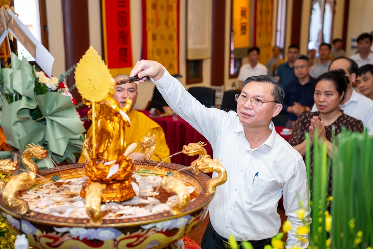 Lãnh đạo Đảng ủy, HĐND, UBND, UBMTTQ xã Mỹ Đức dự Đại lễ Phật đản Phật lịch 2570 tại chùa Diên Khánh, thôn Văn Giang, xã Mỹ Đức  - Ảnh 16.