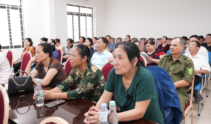 Bát Tràng tập huấn hướng dẫn phòng, chống sốt xuất huyết cho đội xung kích – giám sát- Ảnh 3.