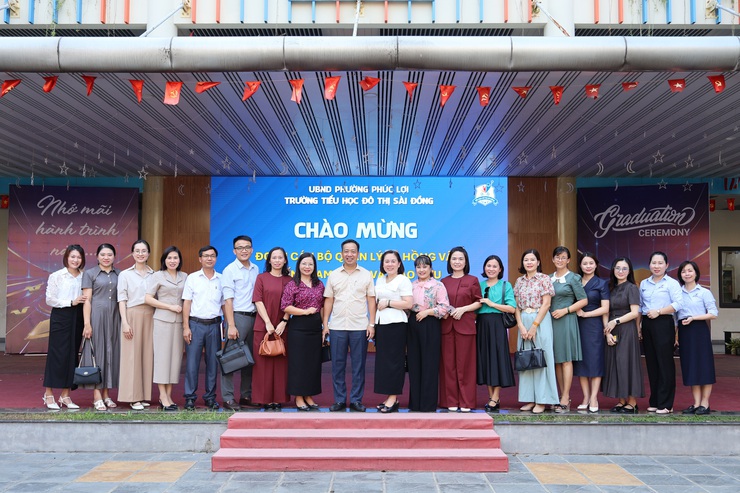 Phường Phúc Lợi đón đoàn công tác xã Hồng Vân tham quan, học tập kinh nghiệm mô hình giáo dục chất lượng cao- Ảnh 7.