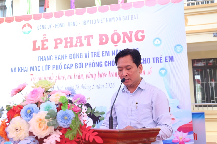 Xã Bất Bạt tổ chức Lễ phát động tháng hành động vì trẻ em năm 2026 và khai mạc lớp phổ cập bơi phòng chống TNTT cho trẻ em.- Ảnh 14.