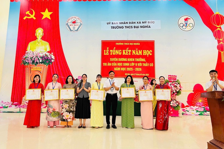 Trường THCS Đại Nghĩa tổ chức Lễ tổng kết năm học 2025 - 2026 và tri ân cho học sinh khối 9- Ảnh 5.