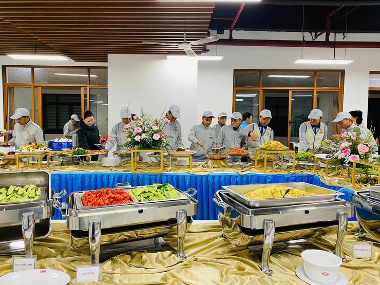 Tháng Công nhân năm 2026: Công đoàn phường Long Biên đẩy mạnh chăm lo, bảo vệ quyền lợi người lao động- Ảnh 3.