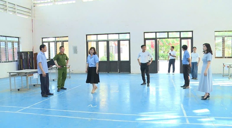 Kiểm tra công tác chuẩn bị tại các điểm thi vào lớp 10 THPT năm học 2026–2027 trên địa bàn xã Phúc Lộc- Ảnh 6.