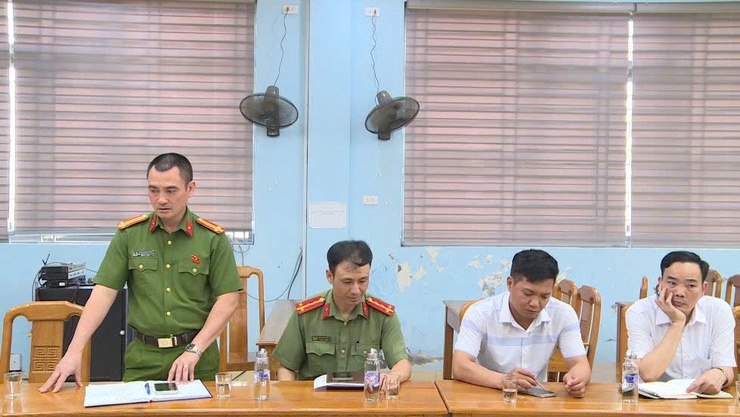 Kiểm tra công tác chuẩn bị tại các điểm thi vào lớp 10 THPT năm học 2026–2027 trên địa bàn xã Phúc Lộc- Ảnh 5.