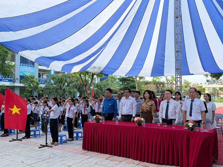 Trường Tiểu học Tô Thị Hiển bế giảng năm học 2025-2026- Ảnh 1.