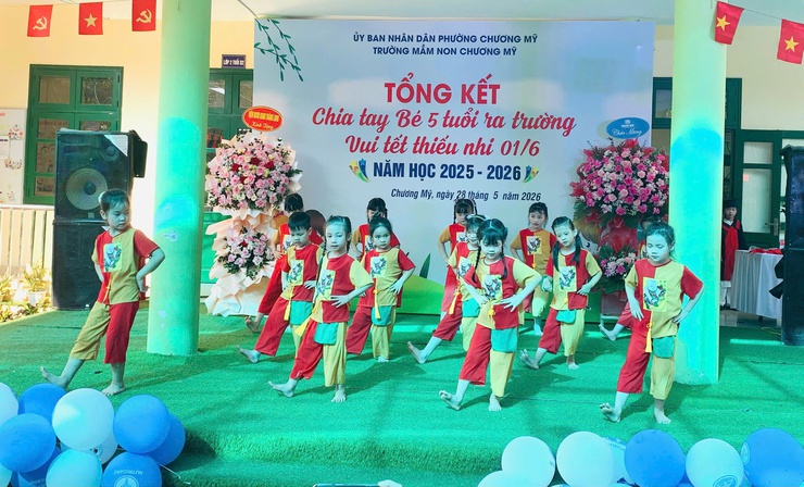 Trường Mầm non Chương Mỹ tổng kết năm học 2025 - 2026, chia tay các bé 5 tuổi ra trường- Ảnh 2.