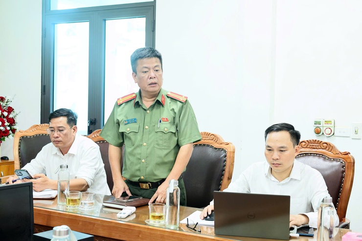 Quảng Bị kiểm điểm tiến độ thực hiện nhiệm vụ phục vụ kỳ thi tuyển sinh vào lớp 10 THPT năm học 2025-2026- Ảnh 4.
