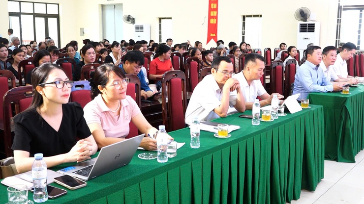 DÂN HÒA TỔ CHỨC THAM DỰ TRỰC TUYẾN LỄ PHÁT ĐỘNG THÁNG HÀNH ĐỘNG VÌ TRẺ EM THÀNH PHỐ HÀ NỘI NĂM 2026 VỚI CHỦ ĐỀ “TRẺ EM HẠNH PHÚC, AN TOÀN, VỮNG BƯỚC TRONG KỶ NGUYÊN SỐ”- Ảnh 2.