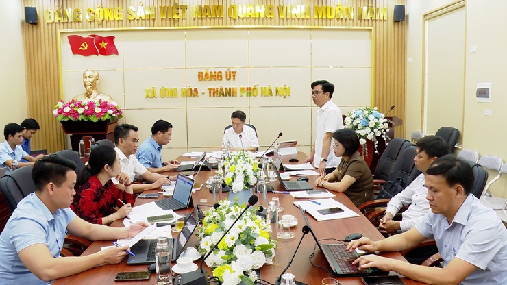 Ứng Hòa đẩy mạnh chuyển đổi số toàn diện trên các lĩnh vực.- Ảnh 2.