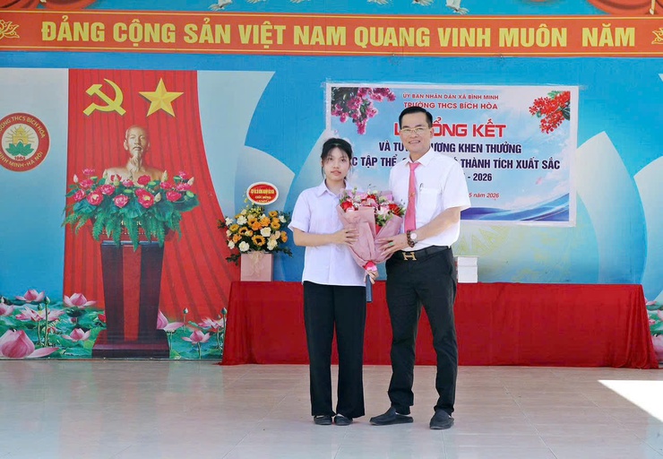 TRƯỜNG THCS BÍCH HÒA TỔ CHỨC LỄ TỔNG KẾT NĂM HỌC 2025 – 2026 ĐONG ĐẦY CẢM XÚC VÀ TỰ HÀO- Ảnh 11.