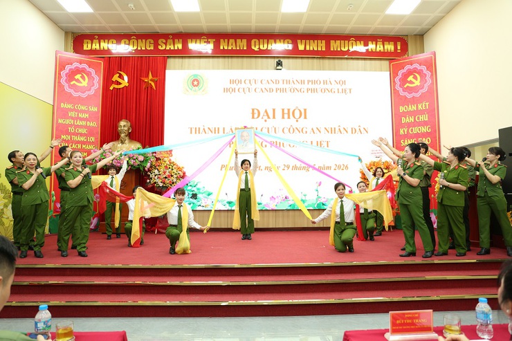 ĐẠI HỘI THÀNH LẬP HỘI CỰU CÔNG AN NHÂN DÂN PHƯỜNG PHƯƠNG LIỆT NHIỆM KỲ 2026 - 2031: ĐOÀN KẾT, GƯƠNG MẪU VÀ TRÁCH NHIỆM- Ảnh 10.
