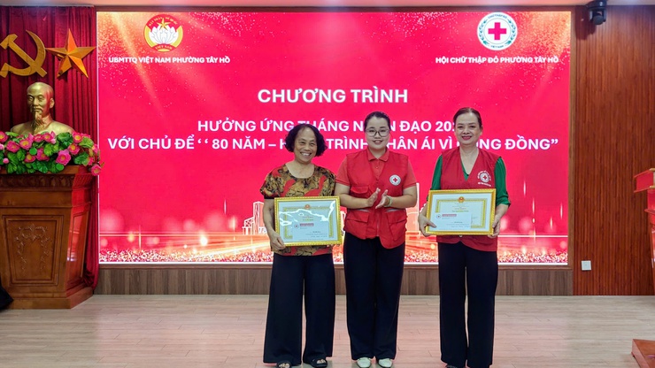 Phường Tây Hồ tổng kết Tháng nhân đạo năm 2026: Lan tỏa hành trình nhân ái vì cộng đồng- Ảnh 4.