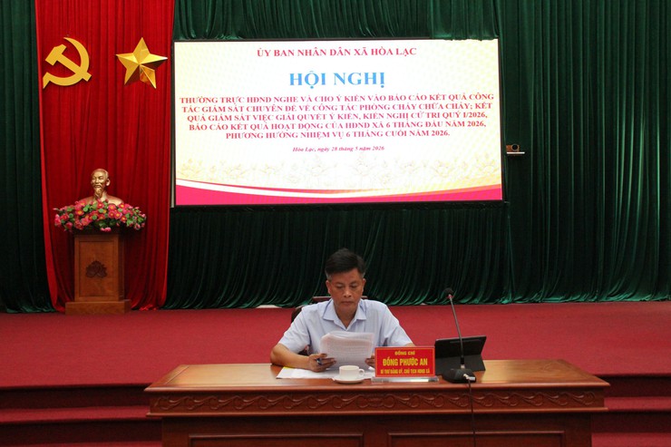 Đồng chí Đồng Phước An chủ trì hội nghị cho ý kiến các nội dung trọng tâm của HĐND xã- Ảnh 1.