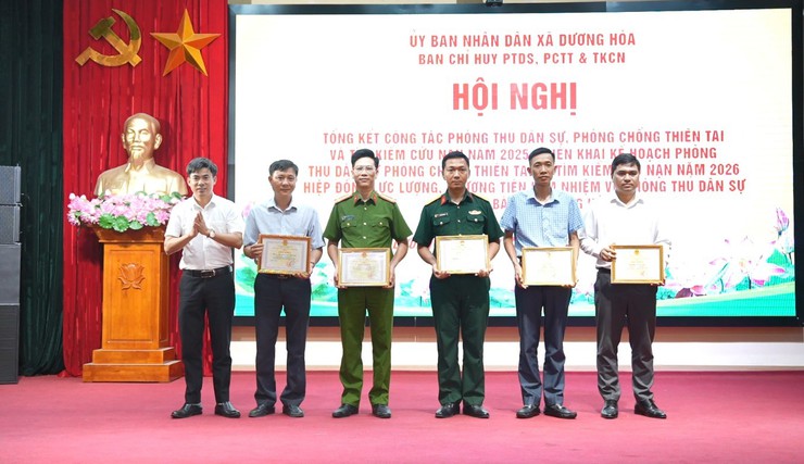 Tổng kết công tác Phòng thủ dân sự, phòng, chống thiên tai và tìm kiếm cứu nạn năm 2025; triển khai kế hoạch năm 2026 - Ảnh 7.
