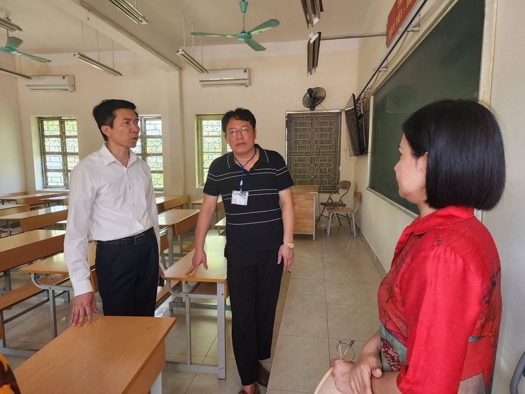 LÃNH ĐẠO XÃ NỘI BÀI KIỂM TRA CÔNG TÁC CHUẨN BỊ CHO KỲ THI TUYỂN SINH VÀO LỚP 10 TRUNG HỌC PHỔ THÔNG- Ảnh 2.