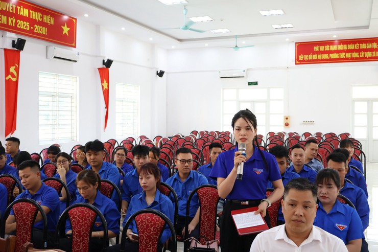 XÃ BA VÌ TỔ CHỨC HỘI NGHỊ ĐỐI THOẠI VỚI ĐOÀN VIÊN, THANH NIÊN NĂM 2026- Ảnh 4.