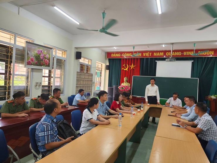 LÃNH ĐẠO XÃ NỘI BÀI KIỂM TRA CÔNG TÁC CHUẨN BỊ CHO KỲ THI TUYỂN SINH VÀO LỚP 10 TRUNG HỌC PHỔ THÔNG- Ảnh 15.