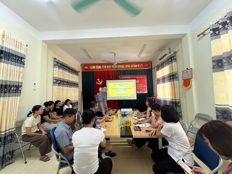 Trạm y tế tổ chức lớp tập huấn mô hình chuyển đổi số trong công tác giám sát, xử lý dịch- Ảnh 1.