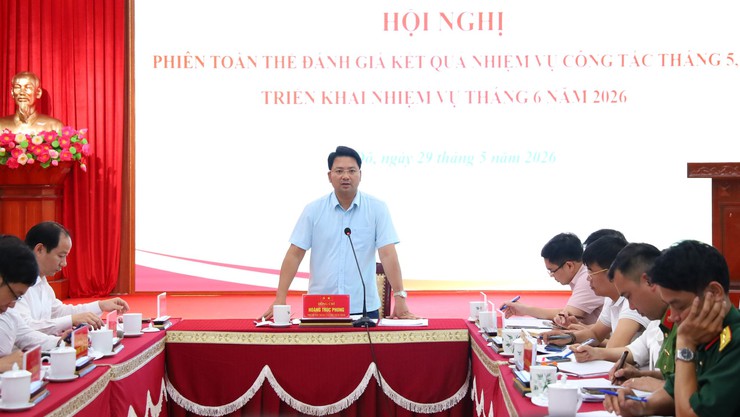 UBND XÃ CỔ ĐÔ TỔ CHỨC PHIÊN HỌP TOÀN THỂ ĐÁNH GIÁ KẾT QUẢ THỰC HIỆN NHIỆM VỤ THÁNG 5, TRIỂN KHAI NHIỆM VỤ THÁNG 6/2026- Ảnh 1.