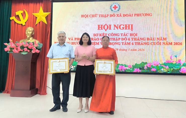 Sơ kết công tác Hội Chữ thập đỏ 6 tháng đầu năm  và triển khai Kế hoạch tổ chức Ngày hội hiến máu tình nguyện đợt 2 năm 2026

- Ảnh 2.