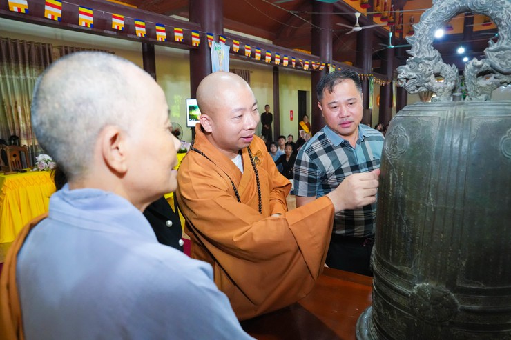 Quả chuông cổ hơn 180 năm tuổi trở về chùa Hoa Vân Tự trong mùa Phật Đản 2026- Ảnh 4.