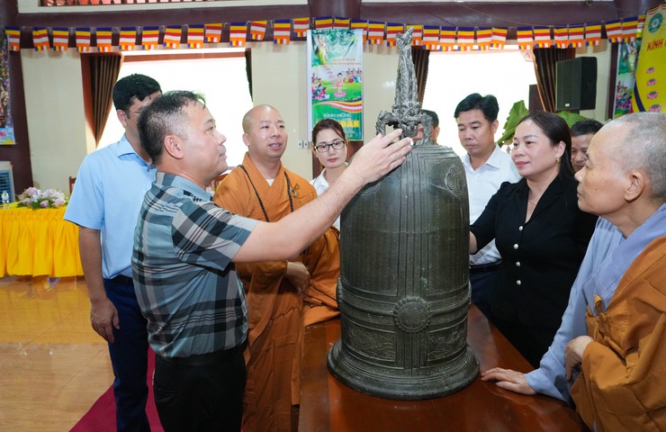 Quả chuông cổ hơn 180 năm tuổi trở về chùa Hoa Vân Tự trong mùa Phật Đản 2026- Ảnh 5.