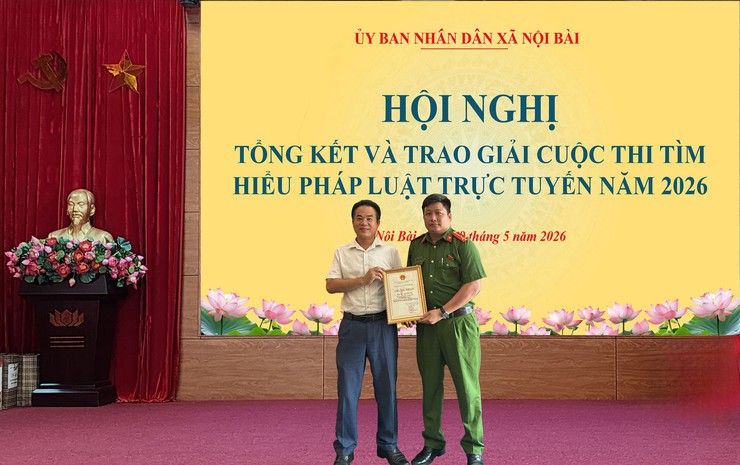 TRAO GIẢI CUỘC THI TÌM HIỂU PHÁP LUẬT TRỰC TUYẾN XÃ NỘI BÀI NĂM 2026- Ảnh 6.