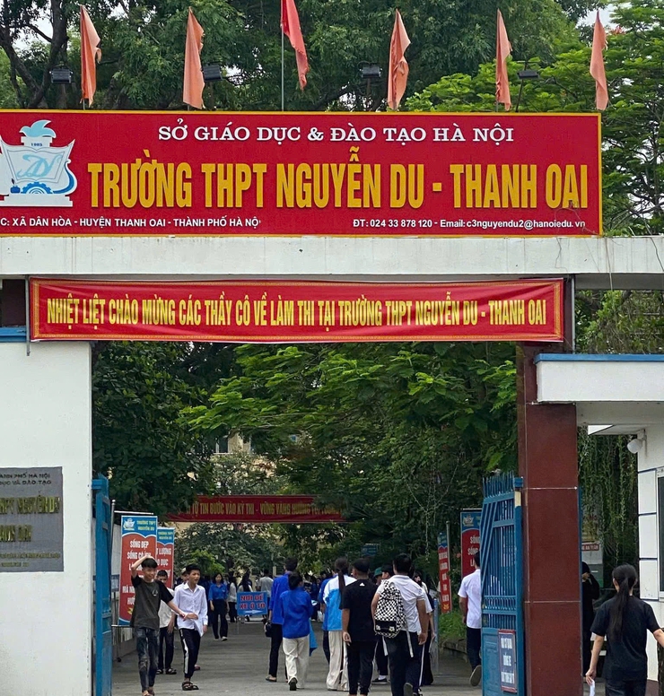 XÃ DÂN HOÀ: 846 THÍ SINH THAM DỰ KỲ THI TUYỂN SINH LỚP 10 THPT CÔNG LẬP TẠI ĐIỂM THI THPT NGUYỄN DU- Ảnh 1.