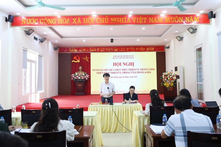 Phường Kiến Hưng tổ chức hội nghị giao ban đánh giá kết quả tháng 5, triển khai nhiệm vụ tháng 6/2026- Ảnh 1.