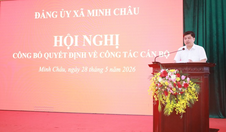 Xã Minh Châu công bố các Quyết định về công tác cán bộ và chuyển giao hội Người cao tuổi, Hội Chữ thập đỏ về trực thuộc Uỷ ban MTTQ Việt Nam xã.- Ảnh 3.