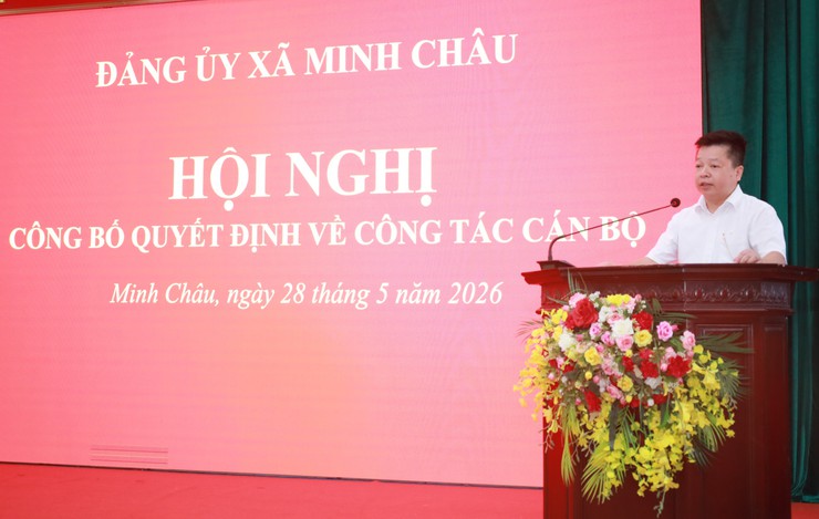 Xã Minh Châu công bố các Quyết định về công tác cán bộ và chuyển giao hội Người cao tuổi, Hội Chữ thập đỏ về trực thuộc Uỷ ban MTTQ Việt Nam xã.- Ảnh 6.