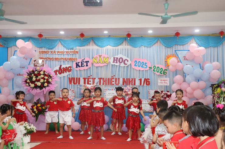 Trường Mầm non Phú Minh rộn ràng lễ tổng kết năm học 2025 - 2026- Ảnh 2.