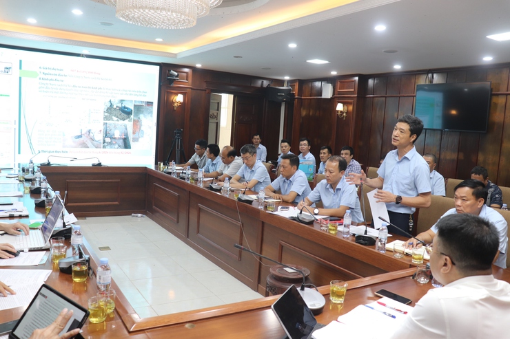 Hội nghị triển khai công tác cấp nước sạch tại một số thôn trên địa bàn xã Phú Xuyên- Ảnh 2.