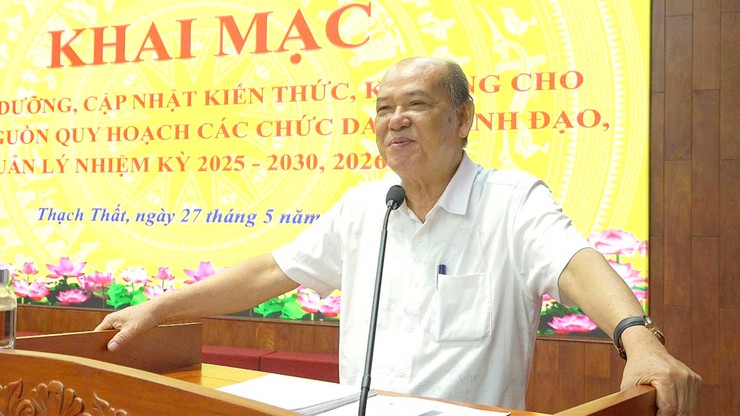 KHAI MẠC LỚP BỒI DƯỠNG, CẬP NHẬT KIẾN THỨC, KỸ NĂNG CHO CÁN BỘ NGUỒN QUY HOẠCH CÁC CHỨC DANH CÁN BỘ LÃNH ĐẠO, QUẢN LÝ DIỆN BAN THƯỜNG VỤ ĐẢNG ỦY QUẢN LÝ NHIỆM KỲ 2025 - 2030, 2026 - 2031- Ảnh 2.