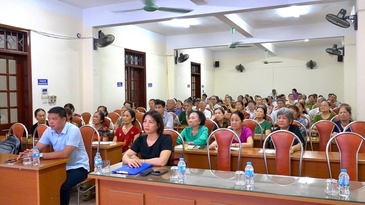 Tuyên truyền, tập huấn kỹ thuật phòng chống bệnh dại động vật- Ảnh 1.