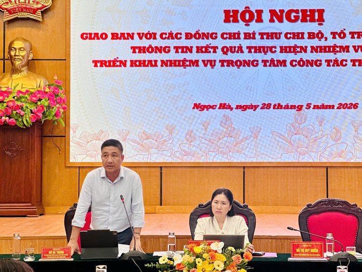Hội nghị giao ban Bí thư chi bộ, Tổ trưởng tổ dân phố tháng 5/2026- Ảnh 4.