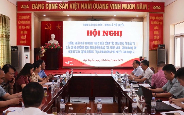 Hội nghị thống nhất chủ trương thực hiện công tác giải phóng mặt bằng các dự án giao thông trọng điểm trên địa bàn xã
- Ảnh 1.