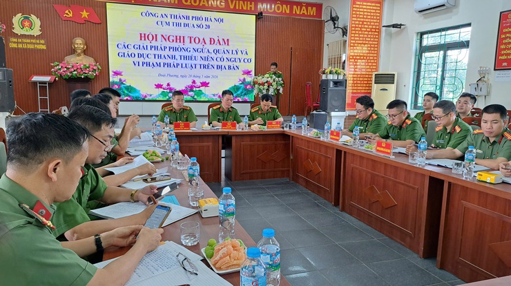 Cụm thi đua số 20 tổ chức hội nghị tọa đàm các giải pháp phòng ngừa, quản lý và giáo dục thanh thiếu niên có nguy cơ vi phạm pháp luật trên địa bàn. - Ảnh 2.