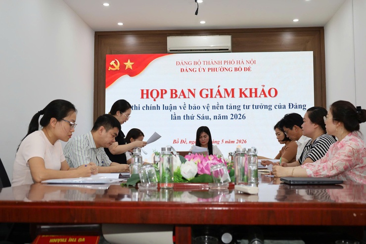 Chung khảo Cuộc thi chính luận tại phường Bồ Đề: Nhiều tác phẩm chất lượng, giàu tính thực tiễn- Ảnh 1.