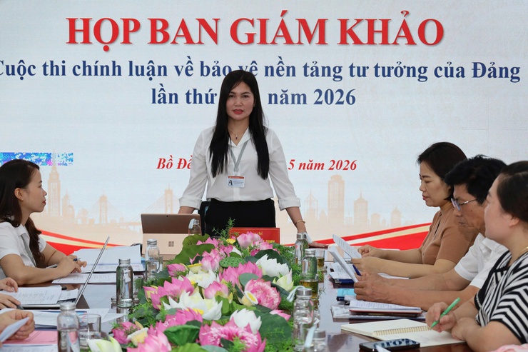 Chung khảo Cuộc thi chính luận tại phường Bồ Đề: Nhiều tác phẩm chất lượng, giàu tính thực tiễn- Ảnh 3.