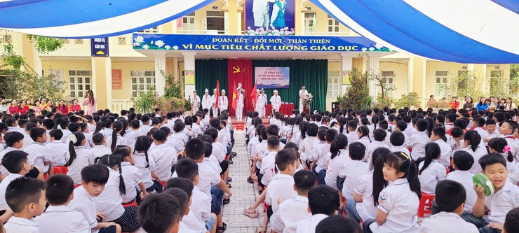 TRƯỜNG TIỂU HỌC QUẢNG PHÚ CẦU TỔ CHỨC TỔNG KẾT NĂM HỌC 2025 – 2026- Ảnh 1.
