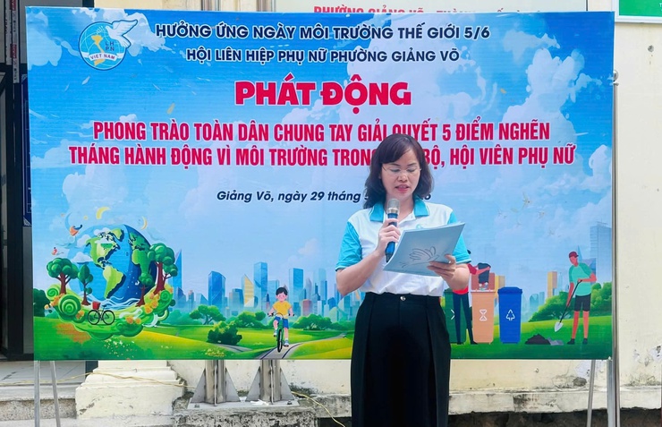 Hội LHPN phường: Phát động phong trào toàn dân chung tay giải quyết 5 điểm nghẽn
- Ảnh 1.