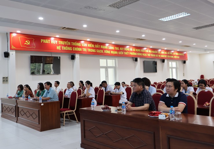 Đông Ngạc ký kết với Bệnh viên lão khoa Hà Nội tăng cường bảo vệ, chăm sóc sức khỏe Nhân dân- Ảnh 1.