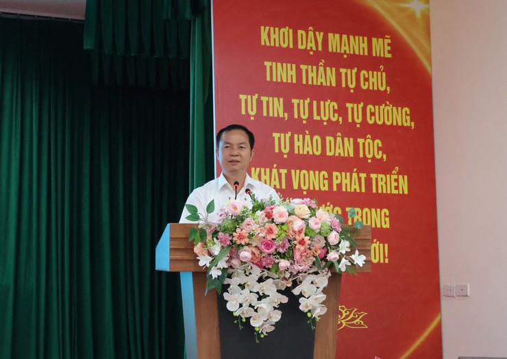Đông Ngạc ký kết với Bệnh viên lão khoa Hà Nội tăng cường bảo vệ, chăm sóc sức khỏe Nhân dân- Ảnh 5.