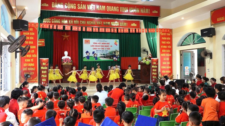 Trường Mầm non Bình Minh II tổng kết năm học 2025- 2026, chia tay các bé 5 tuổi ra trường- Ảnh 2.